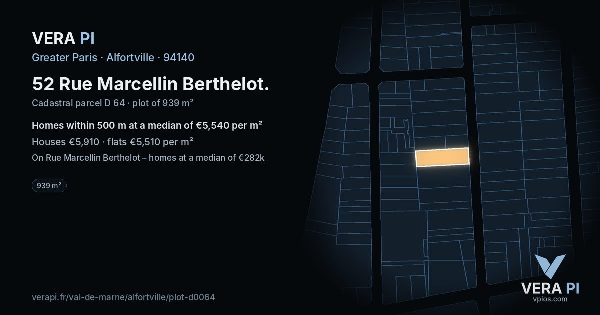 52 Rue Marcellin Berthelot, Alfortville at night – the plot lit, the parcels around coloured by the prices near them