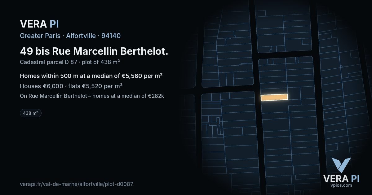 49 bis Rue Marcellin Berthelot, Alfortville at night – the plot lit, the parcels around coloured by the prices near them
