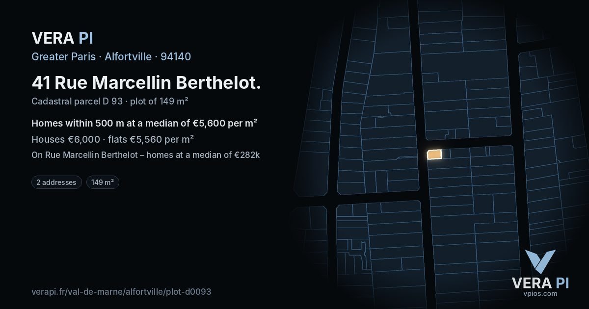 41 Rue Marcellin Berthelot, Alfortville at night – the plot lit, the parcels around coloured by the prices near them