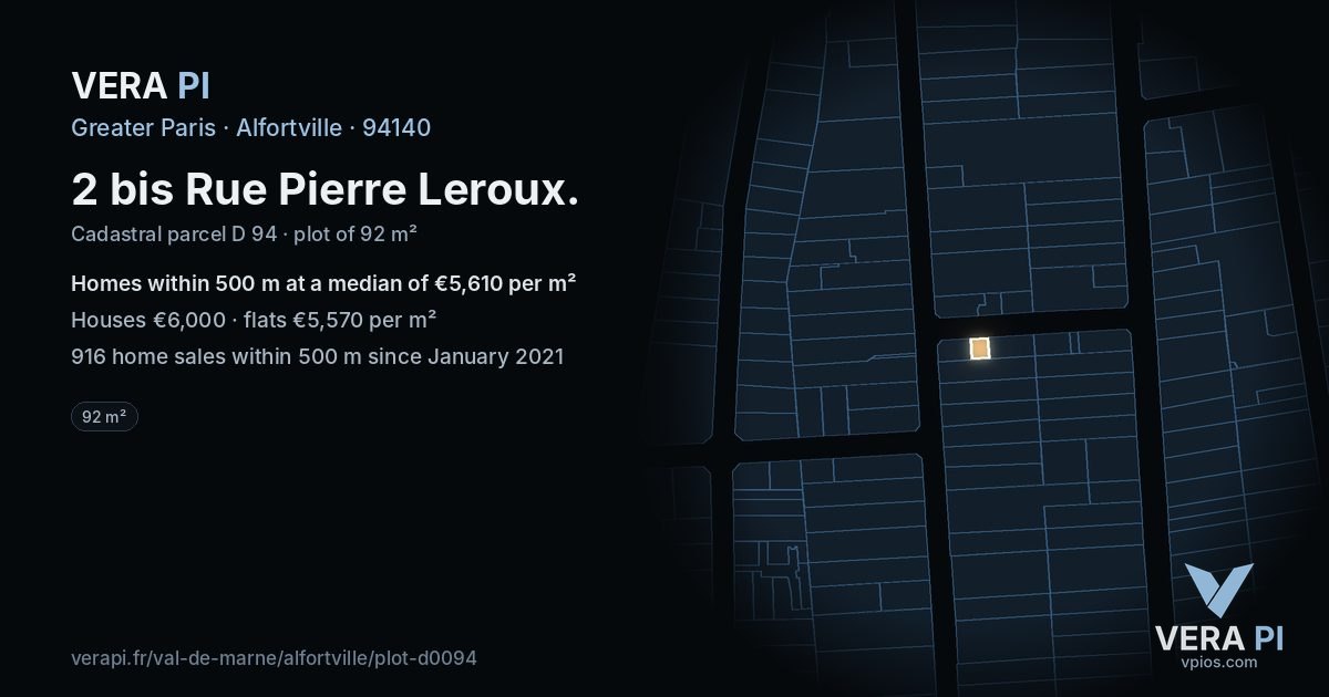 2 bis Rue Pierre Leroux, Alfortville at night – the plot lit, the parcels around coloured by the prices near them
