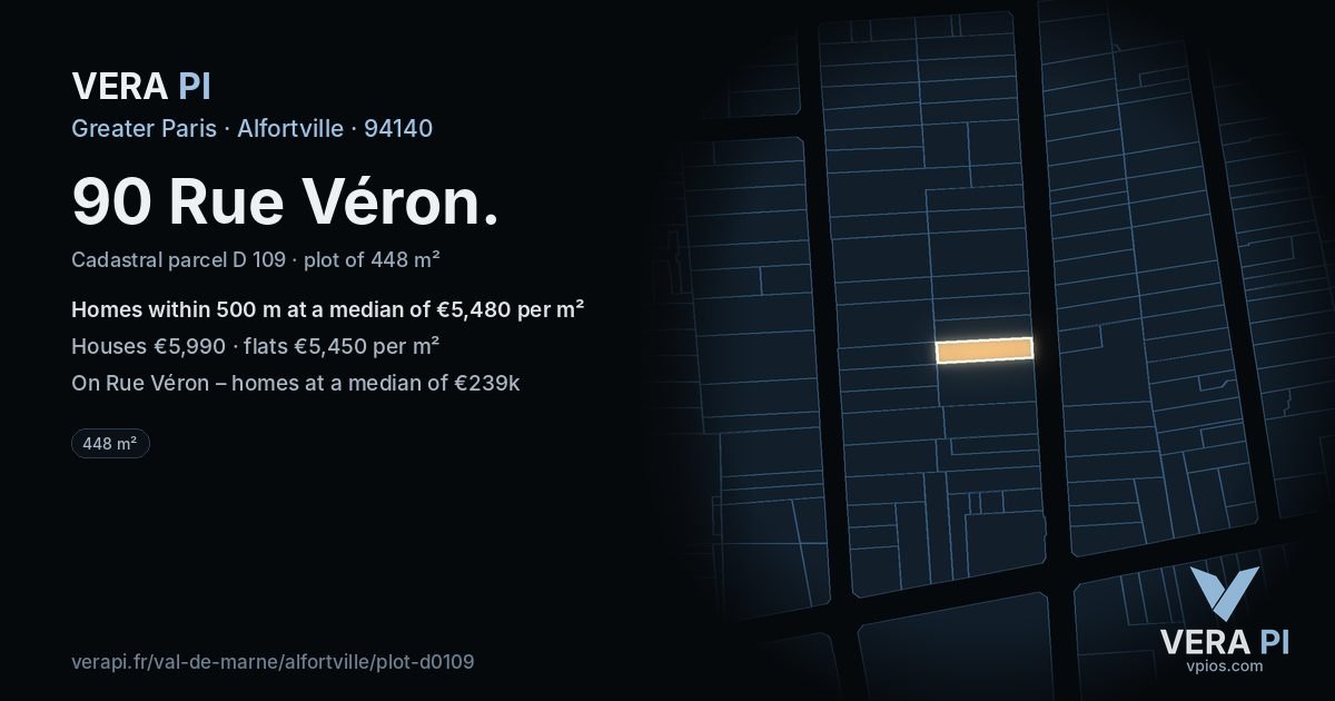 90 Rue Véron, Alfortville at night – the plot lit, the parcels around coloured by the prices near them