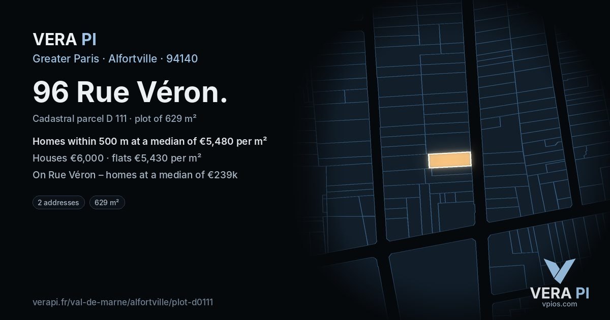 96 Rue Véron, Alfortville at night – the plot lit, the parcels around coloured by the prices near them