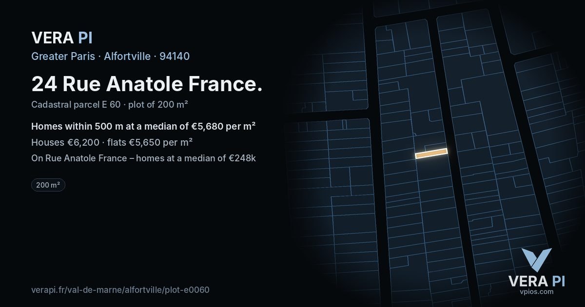 24 Rue Anatole France, Alfortville at night – the plot lit, the parcels around coloured by the prices near them