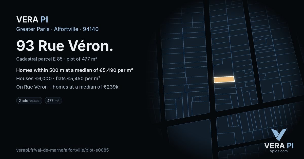 93 Rue Véron, Alfortville at night – the plot lit, the parcels around coloured by the prices near them
