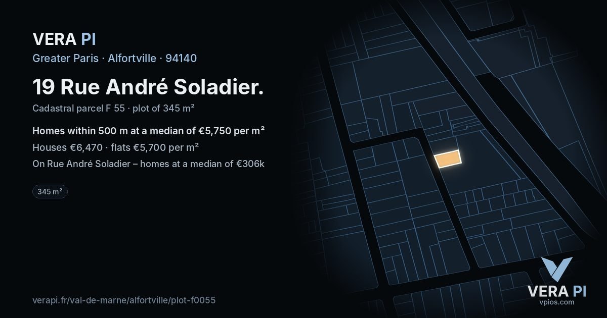 19 Rue André Soladier, Alfortville at night – the plot lit, the parcels around coloured by the prices near them
