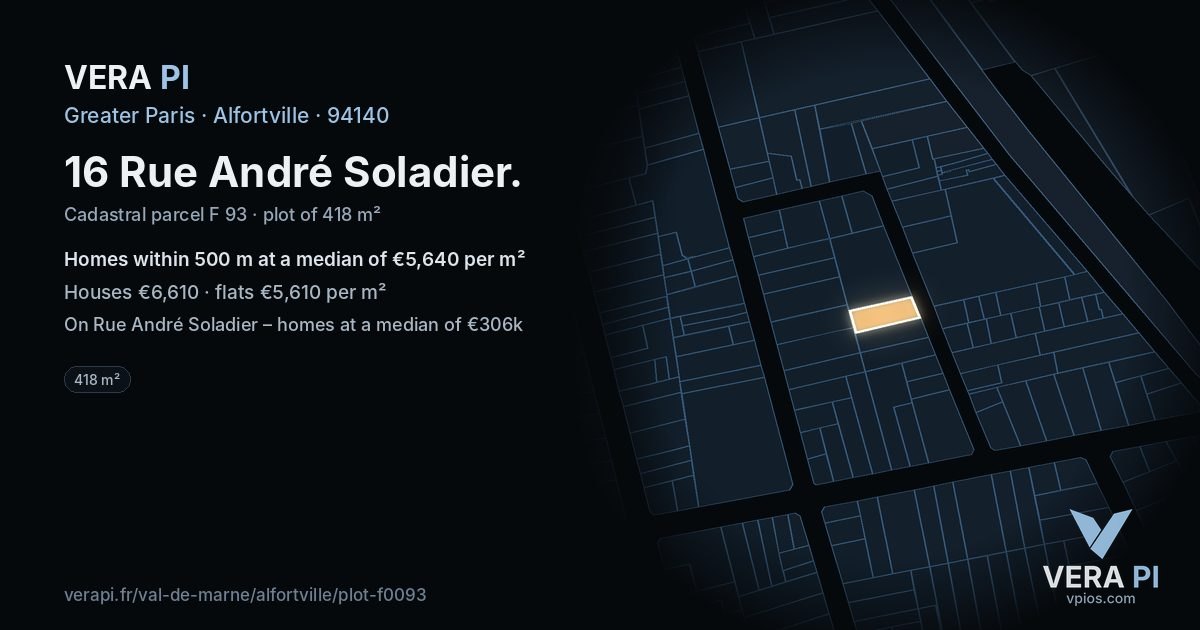 16 Rue André Soladier, Alfortville at night – the plot lit, the parcels around coloured by the prices near them