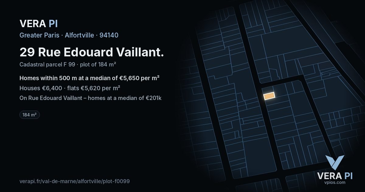 29 Rue Edouard Vaillant, Alfortville at night – the plot lit, the parcels around coloured by the prices near them