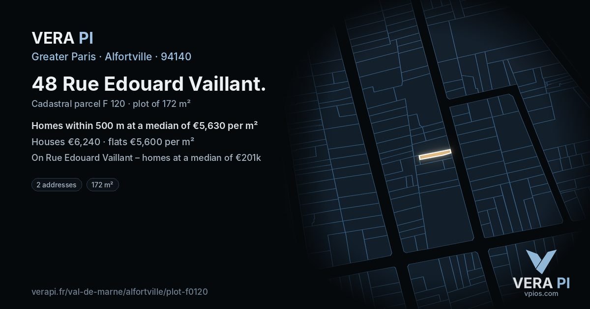 48 Rue Edouard Vaillant, Alfortville at night – the plot lit, the parcels around coloured by the prices near them