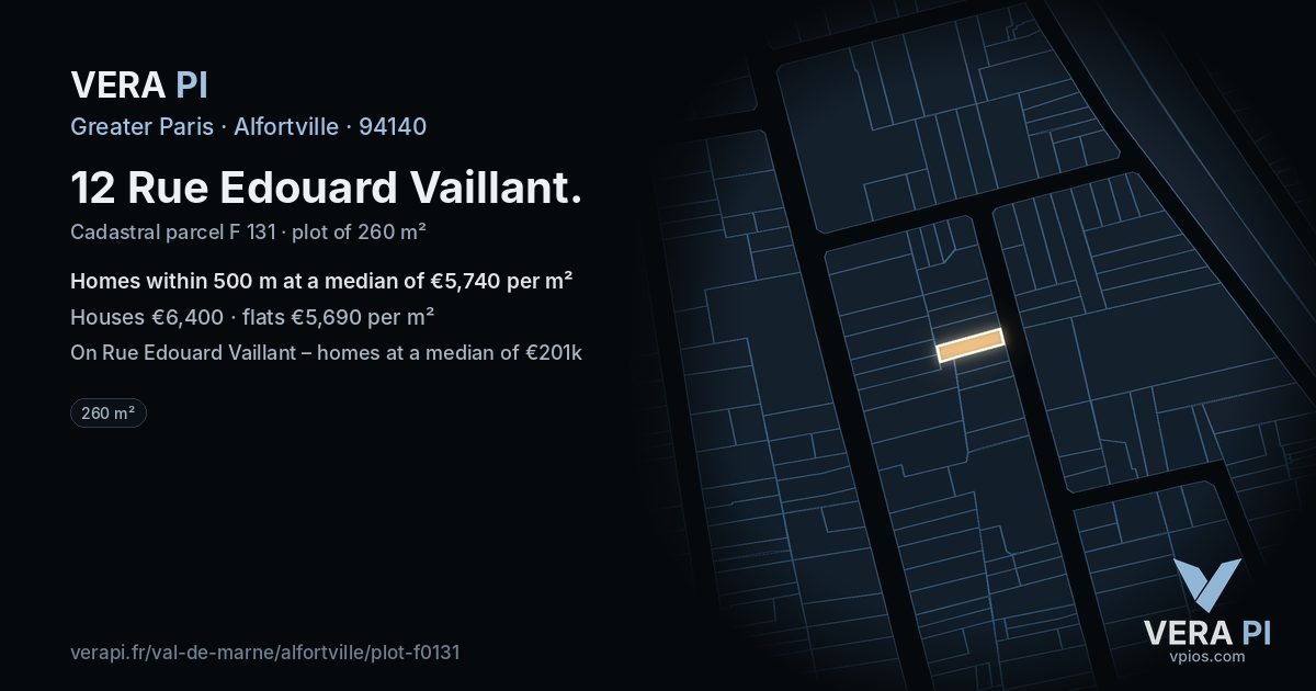 12 Rue Edouard Vaillant, Alfortville at night – the plot lit, the parcels around coloured by the prices near them