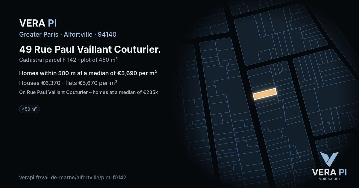 49 Rue Paul Vaillant Couturier, Alfortville at night – the plot lit, the parcels around coloured by the prices near them