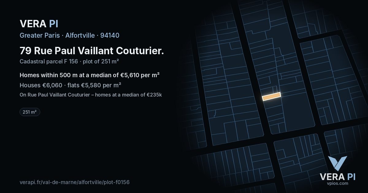 79 Rue Paul Vaillant Couturier, Alfortville at night – the plot lit, the parcels around coloured by the prices near them