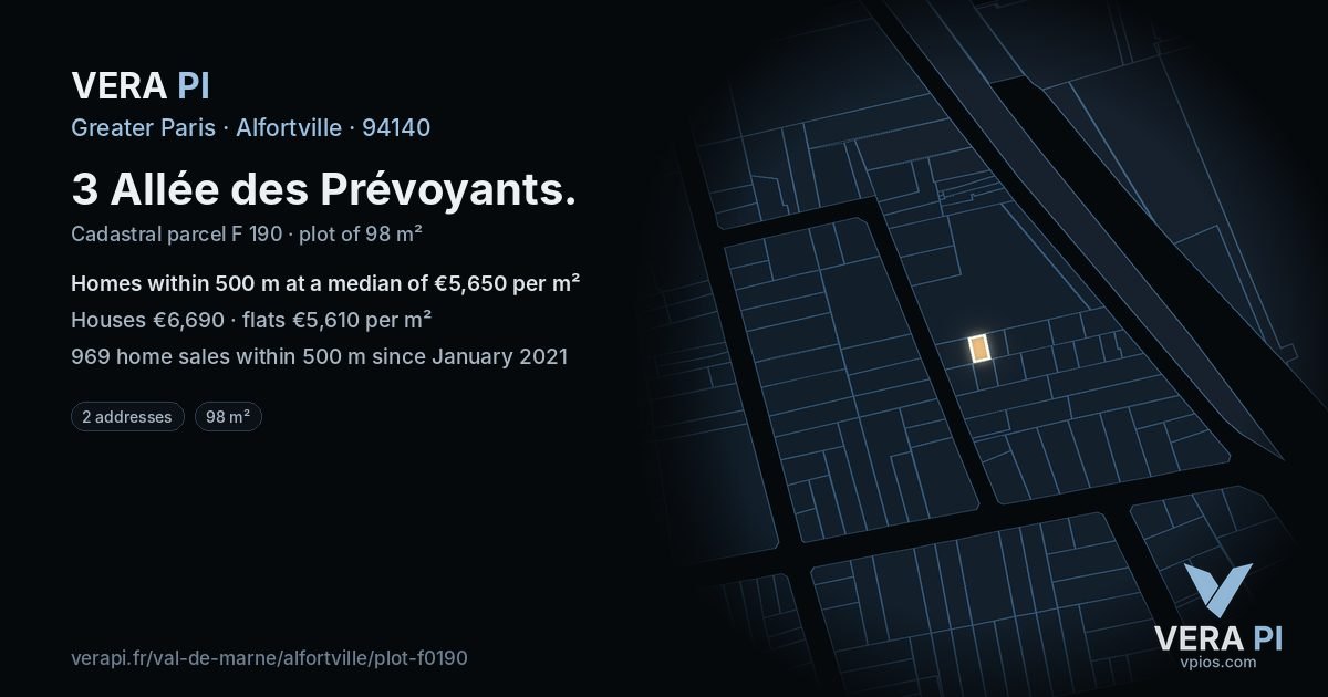 3 Allée des Prévoyants, Alfortville at night – the plot lit, the parcels around coloured by the prices near them