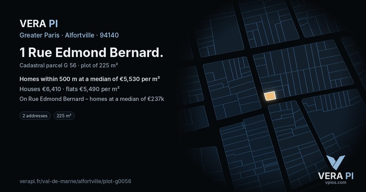1 Rue Edmond Bernard, Alfortville at night – the plot lit, the parcels around coloured by the prices near them