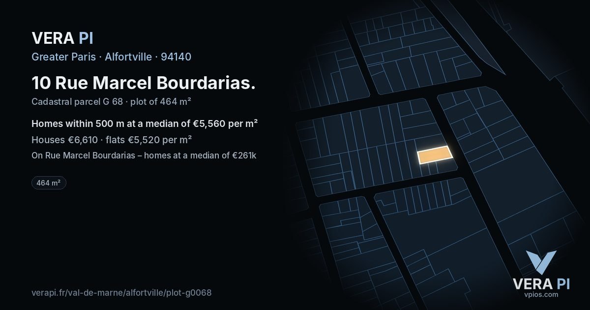 10 Rue Marcel Bourdarias, Alfortville at night – the plot lit, the parcels around coloured by the prices near them