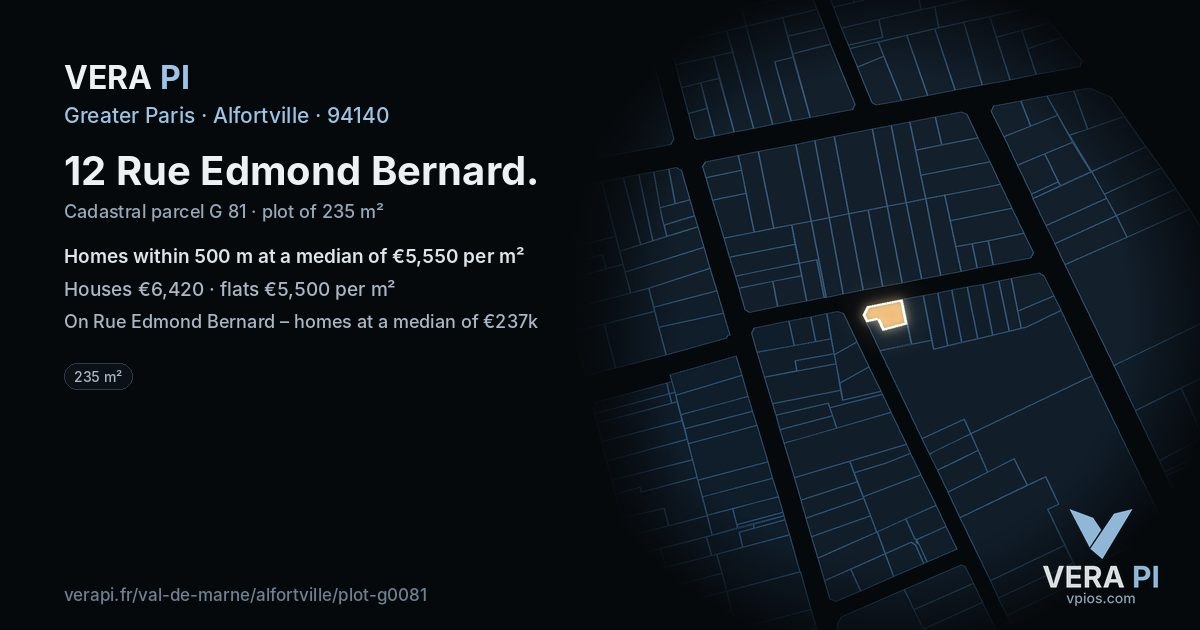 12 Rue Edmond Bernard, Alfortville at night – the plot lit, the parcels around coloured by the prices near them