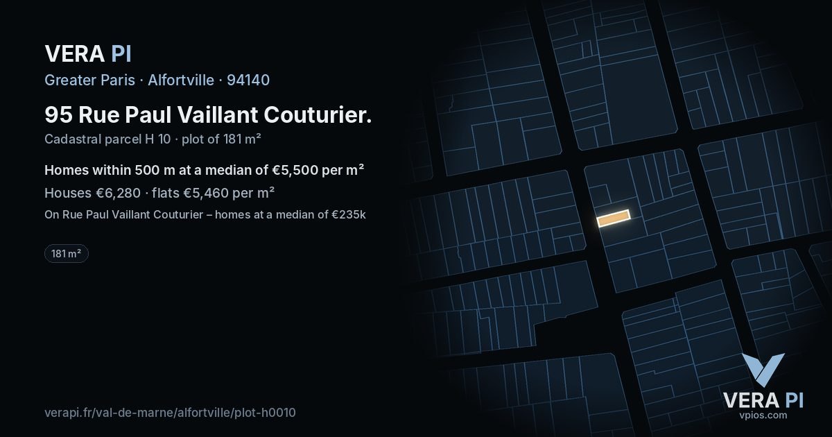 95 Rue Paul Vaillant Couturier, Alfortville at night – the plot lit, the parcels around coloured by the prices near them