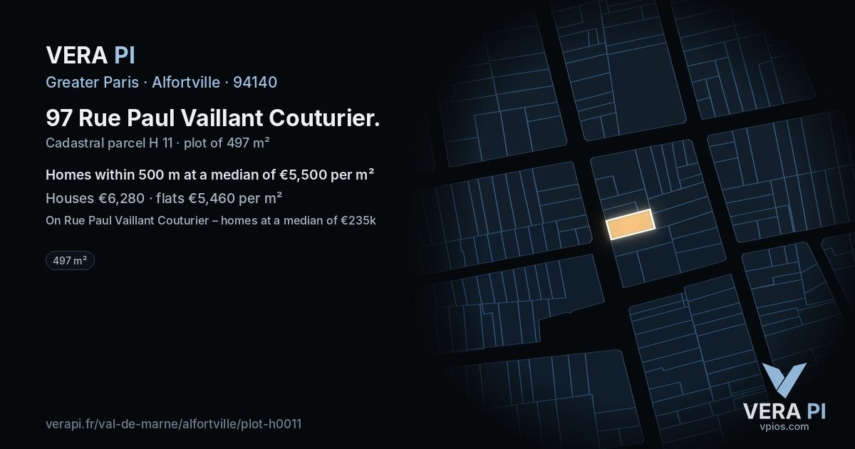 97 Rue Paul Vaillant Couturier, Alfortville at night – the plot lit, the parcels around coloured by the prices near them