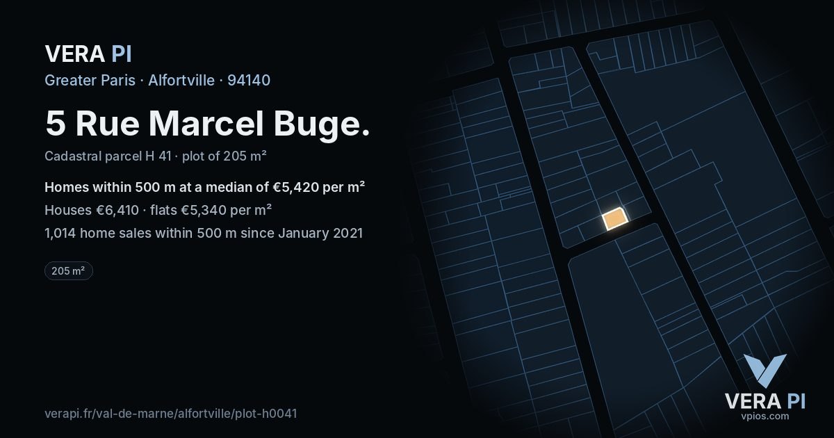 5 Rue Marcel Buge, Alfortville at night – the plot lit, the parcels around coloured by the prices near them