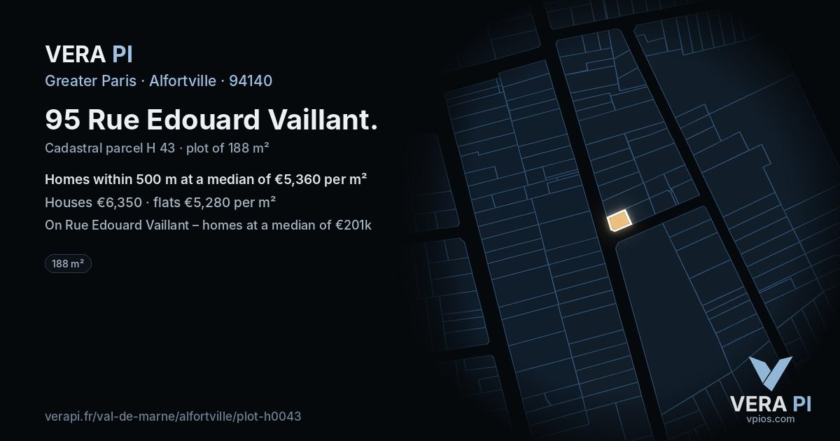 95 Rue Edouard Vaillant, Alfortville at night – the plot lit, the parcels around coloured by the prices near them