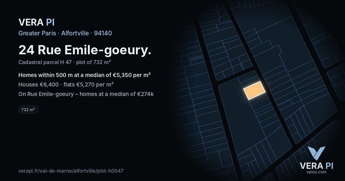 24 Rue Emile-goeury, Alfortville at night – the plot lit, the parcels around coloured by the prices near them