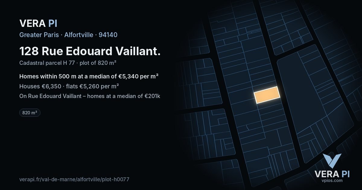 128 Rue Edouard Vaillant, Alfortville at night – the plot lit, the parcels around coloured by the prices near them