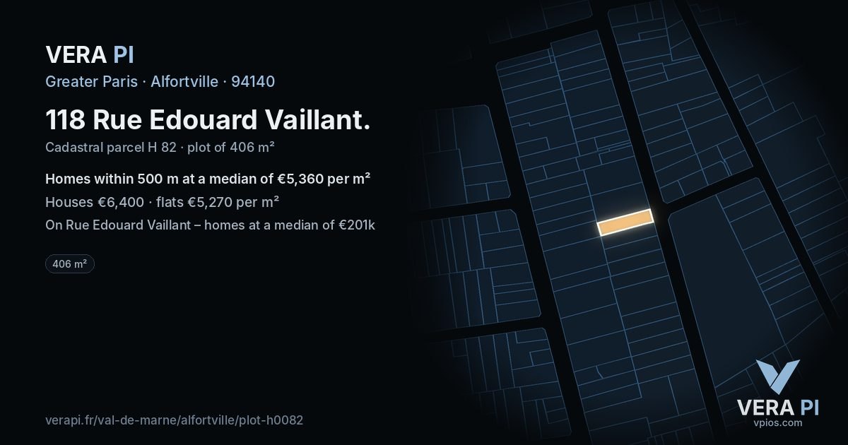 118 Rue Edouard Vaillant, Alfortville at night – the plot lit, the parcels around coloured by the prices near them
