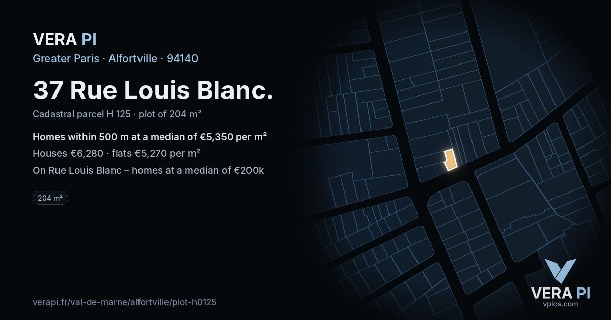 37 Rue Louis Blanc, Alfortville at night – the plot lit, the parcels around coloured by the prices near them