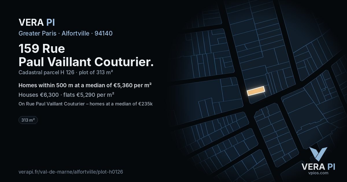 159 Rue Paul Vaillant Couturier, Alfortville at night – the plot lit, the parcels around coloured by the prices near them