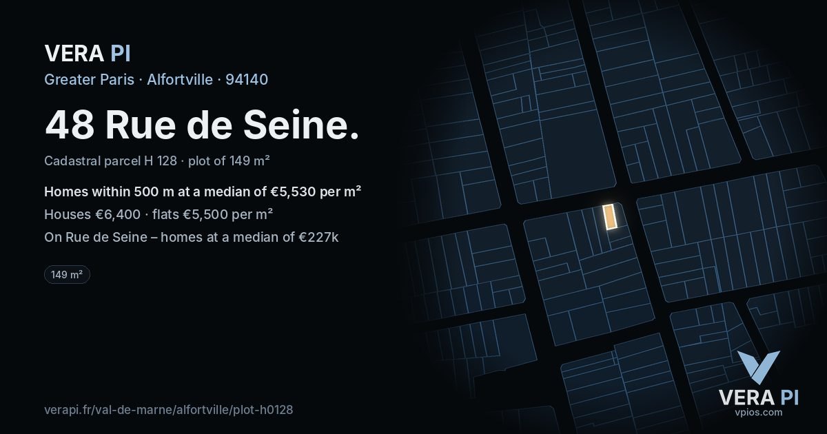 48 Rue de Seine, Alfortville at night – the plot lit, the parcels around coloured by the prices near them
