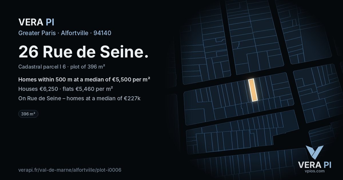26 Rue de Seine, Alfortville at night – the plot lit, the parcels around coloured by the prices near them