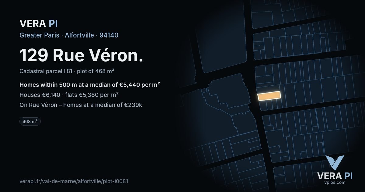 129 Rue Véron, Alfortville at night – the plot lit, the parcels around coloured by the prices near them