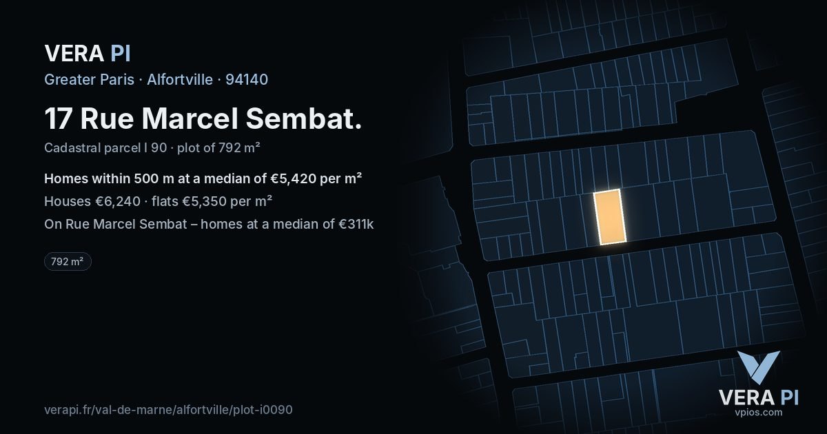17 Rue Marcel Sembat, Alfortville at night – the plot lit, the parcels around coloured by the prices near them