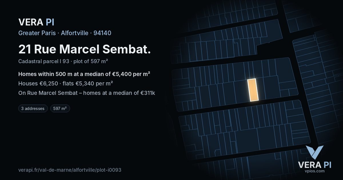 21 Rue Marcel Sembat, Alfortville at night – the plot lit, the parcels around coloured by the prices near them