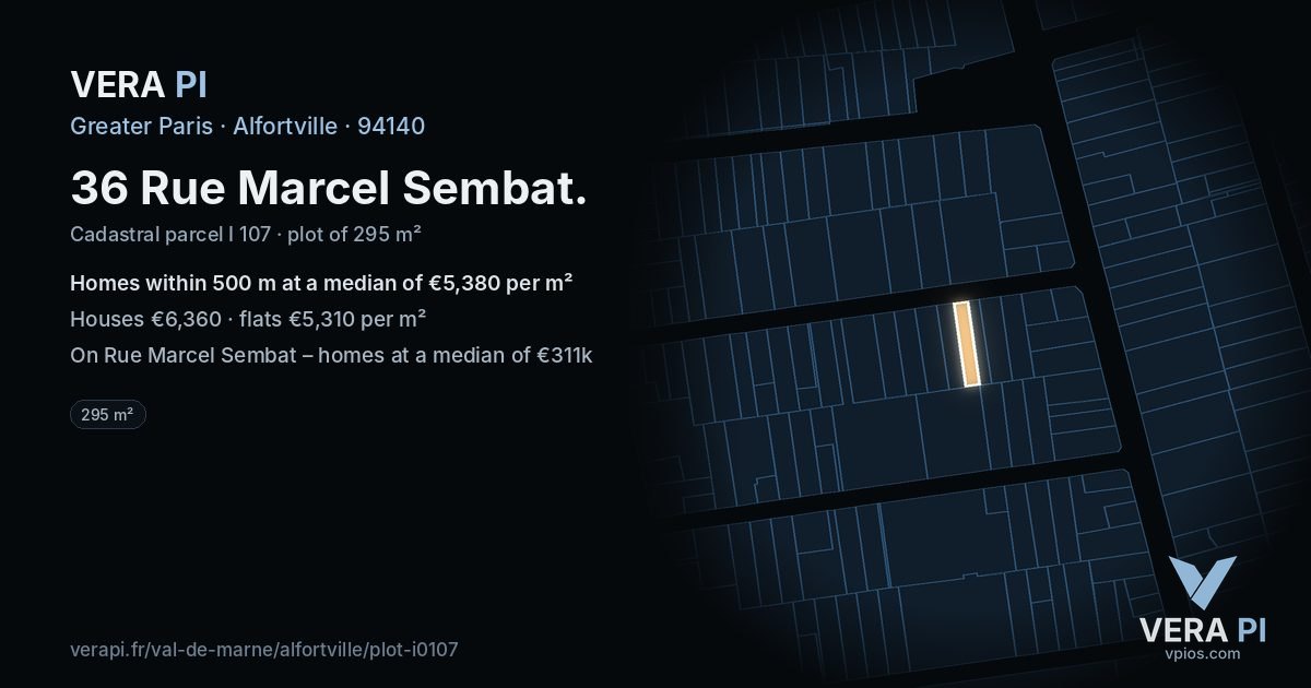 36 Rue Marcel Sembat, Alfortville at night – the plot lit, the parcels around coloured by the prices near them