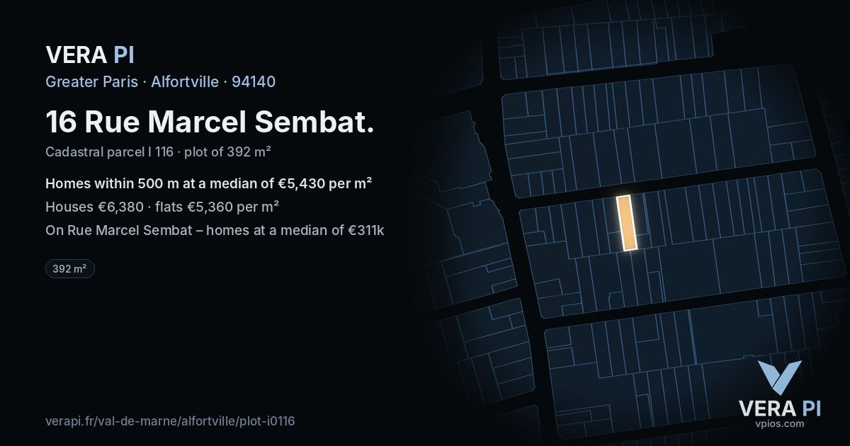 16 Rue Marcel Sembat, Alfortville at night – the plot lit, the parcels around coloured by the prices near them