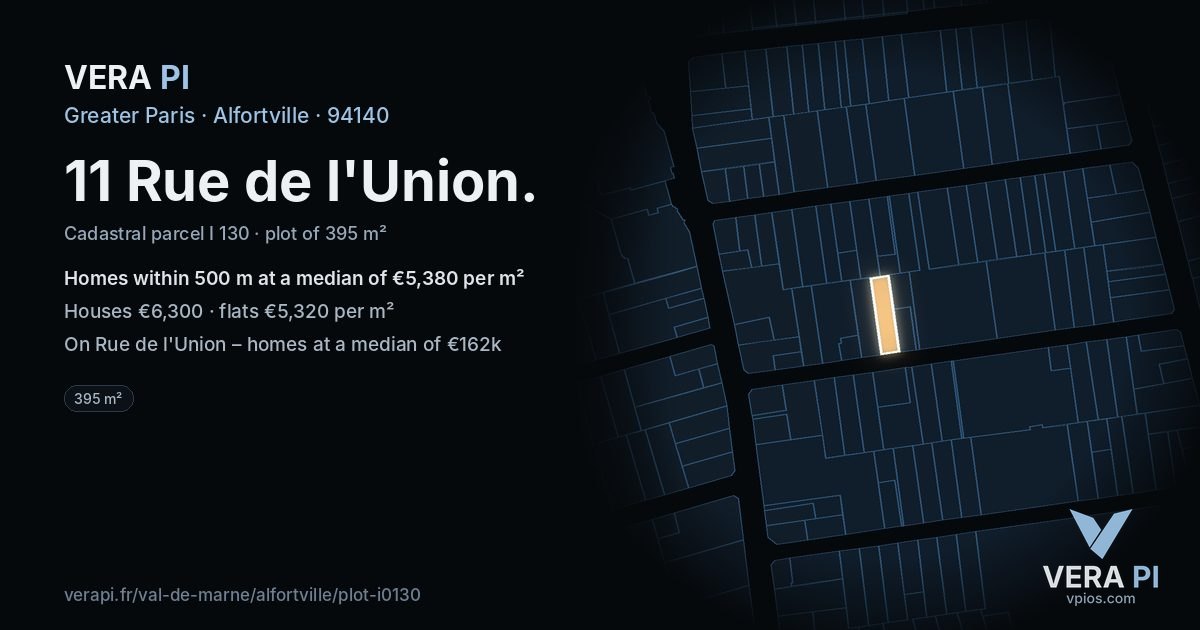 11 Rue de l'Union, Alfortville at night – the plot lit, the parcels around coloured by the prices near them