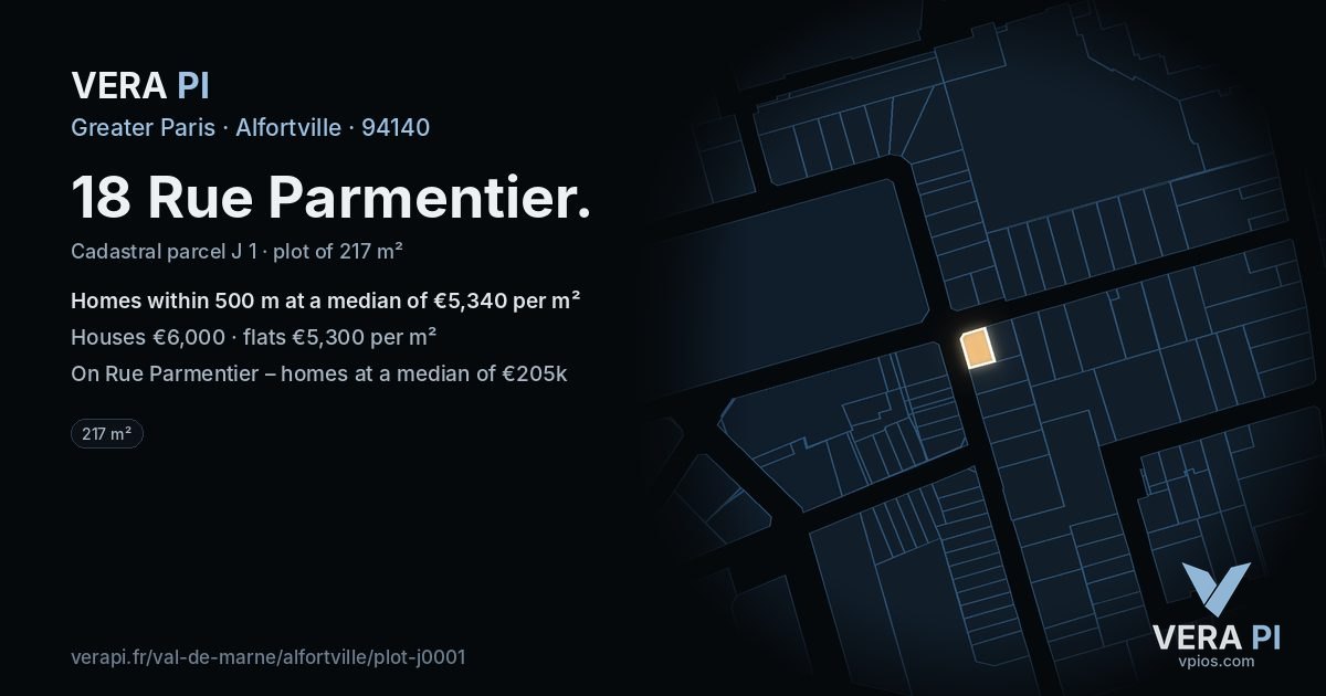 18 Rue Parmentier, Alfortville at night – the plot lit, the parcels around coloured by the prices near them