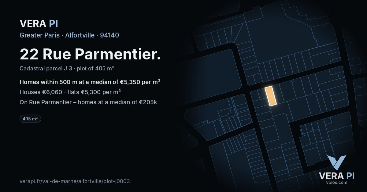 22 Rue Parmentier, Alfortville at night – the plot lit, the parcels around coloured by the prices near them
