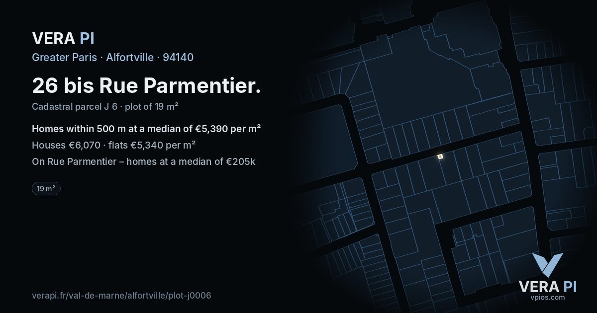 26 bis Rue Parmentier, Alfortville at night – the plot lit, the parcels around coloured by the prices near them