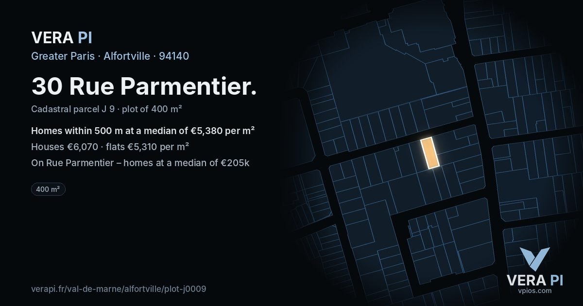 30 Rue Parmentier, Alfortville at night – the plot lit, the parcels around coloured by the prices near them