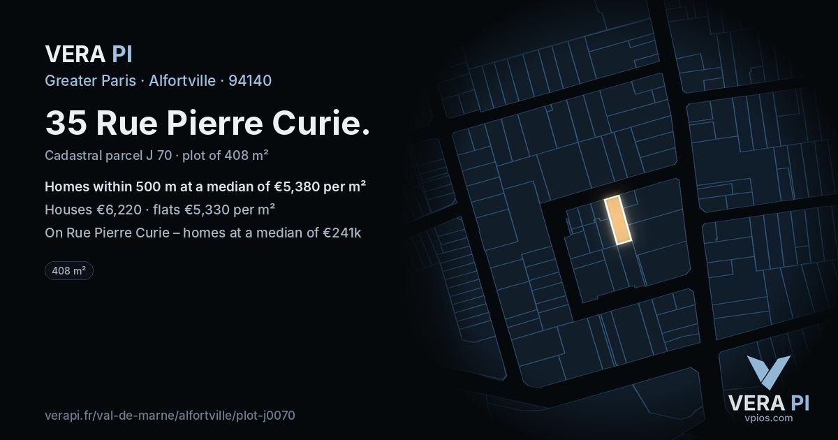 35 Rue Pierre Curie, Alfortville at night – the plot lit, the parcels around coloured by the prices near them