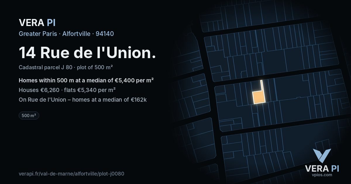 14 Rue de l'Union, Alfortville at night – the plot lit, the parcels around coloured by the prices near them