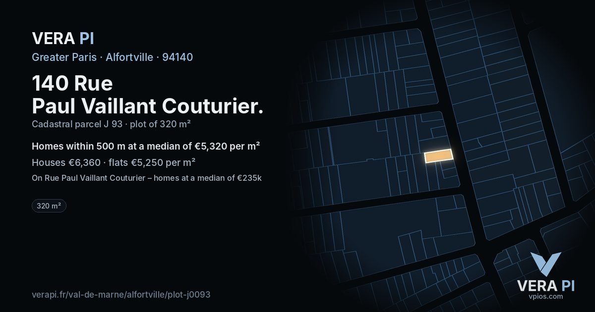 140 Rue Paul Vaillant Couturier, Alfortville at night – the plot lit, the parcels around coloured by the prices near them