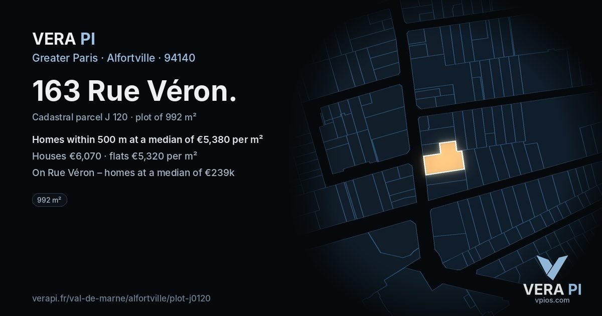 163 Rue Véron, Alfortville at night – the plot lit, the parcels around coloured by the prices near them