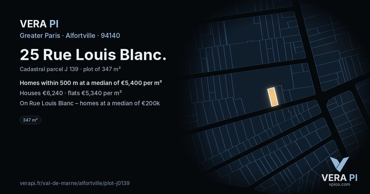 25 Rue Louis Blanc, Alfortville at night – the plot lit, the parcels around coloured by the prices near them