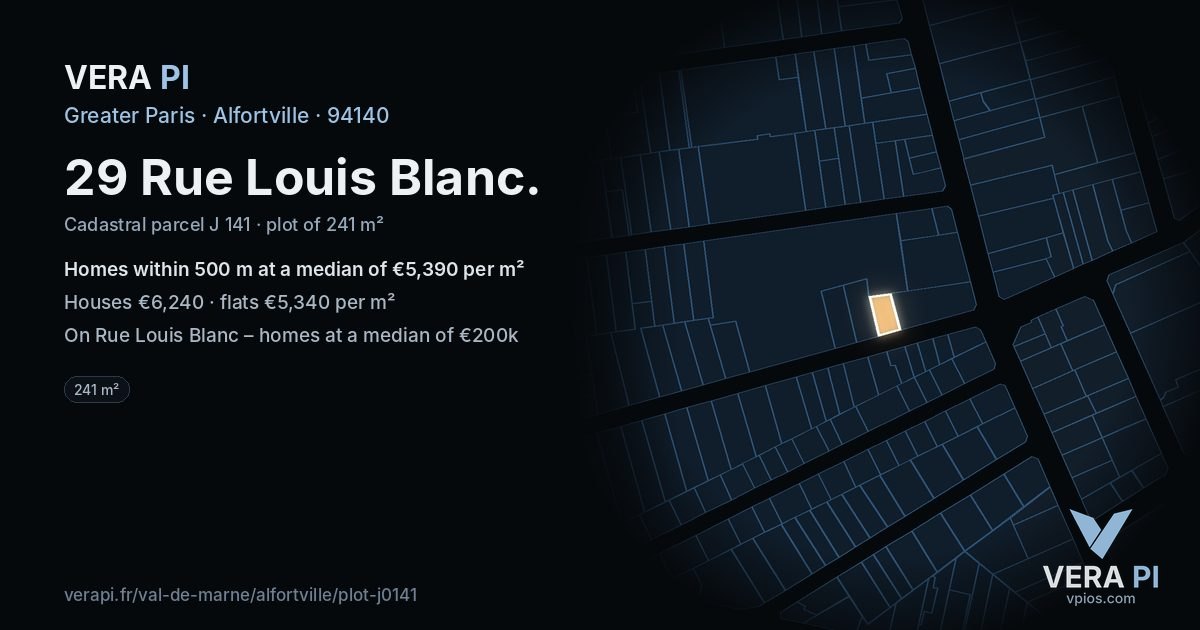 29 Rue Louis Blanc, Alfortville at night – the plot lit, the parcels around coloured by the prices near them