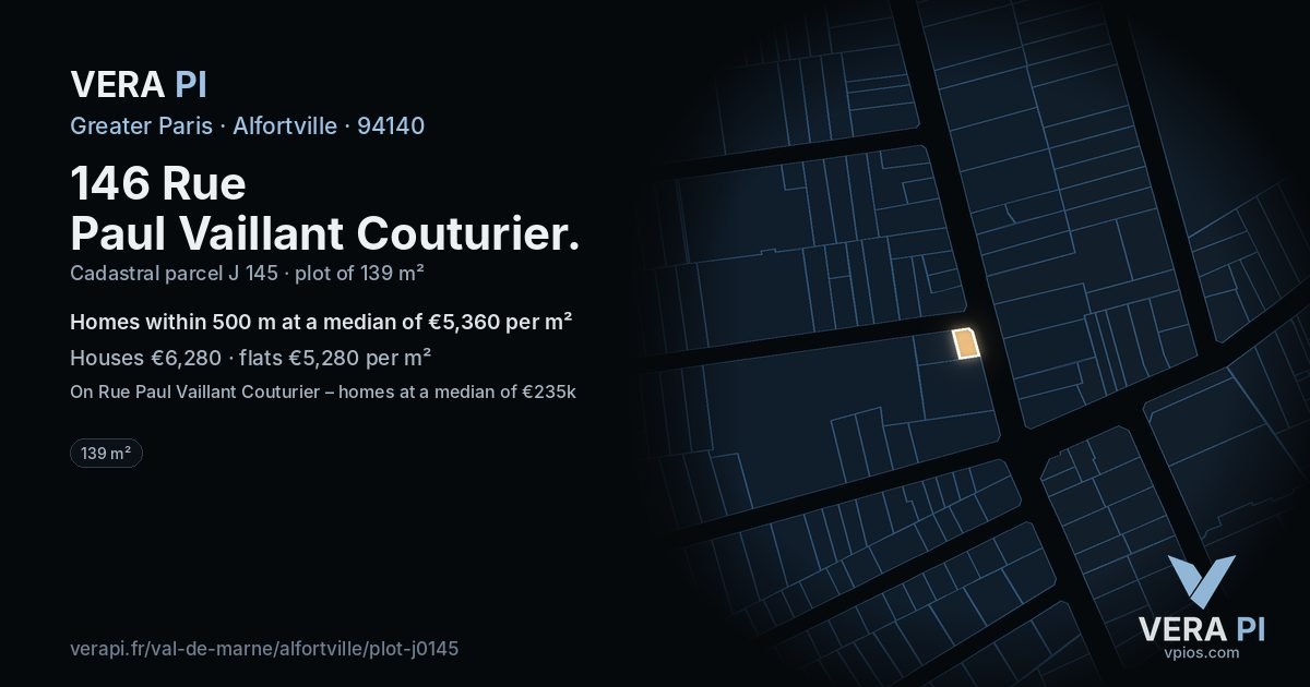 146 Rue Paul Vaillant Couturier, Alfortville at night – the plot lit, the parcels around coloured by the prices near them