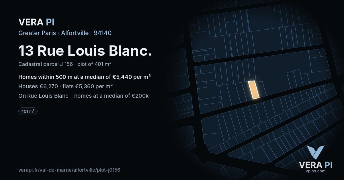 13 Rue Louis Blanc, Alfortville at night – the plot lit, the parcels around coloured by the prices near them