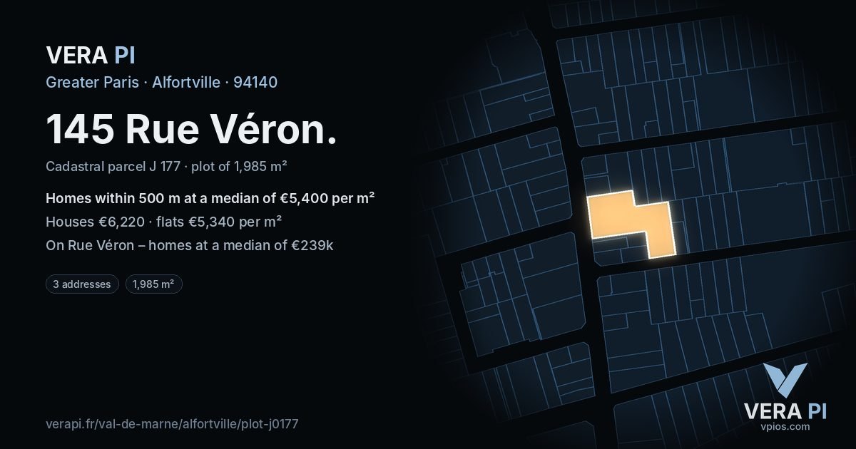 145 Rue Véron, Alfortville at night – the plot lit, the parcels around coloured by the prices near them