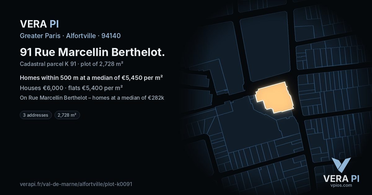 91 Rue Marcellin Berthelot, Alfortville at night – the plot lit, the parcels around coloured by the prices near them